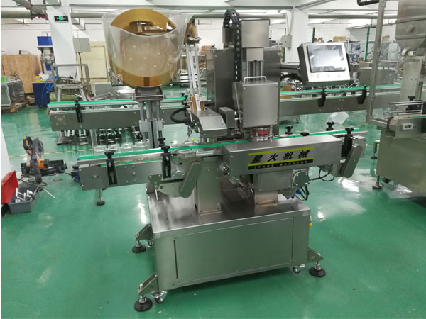真空旋蓋機(jī)設(shè)備-全自動(dòng)真空旋蓋機(jī)設(shè)備生產(chǎn)線(xiàn)